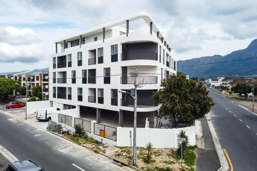 2 Bedroom Property for Sale in Claremont Western Cape